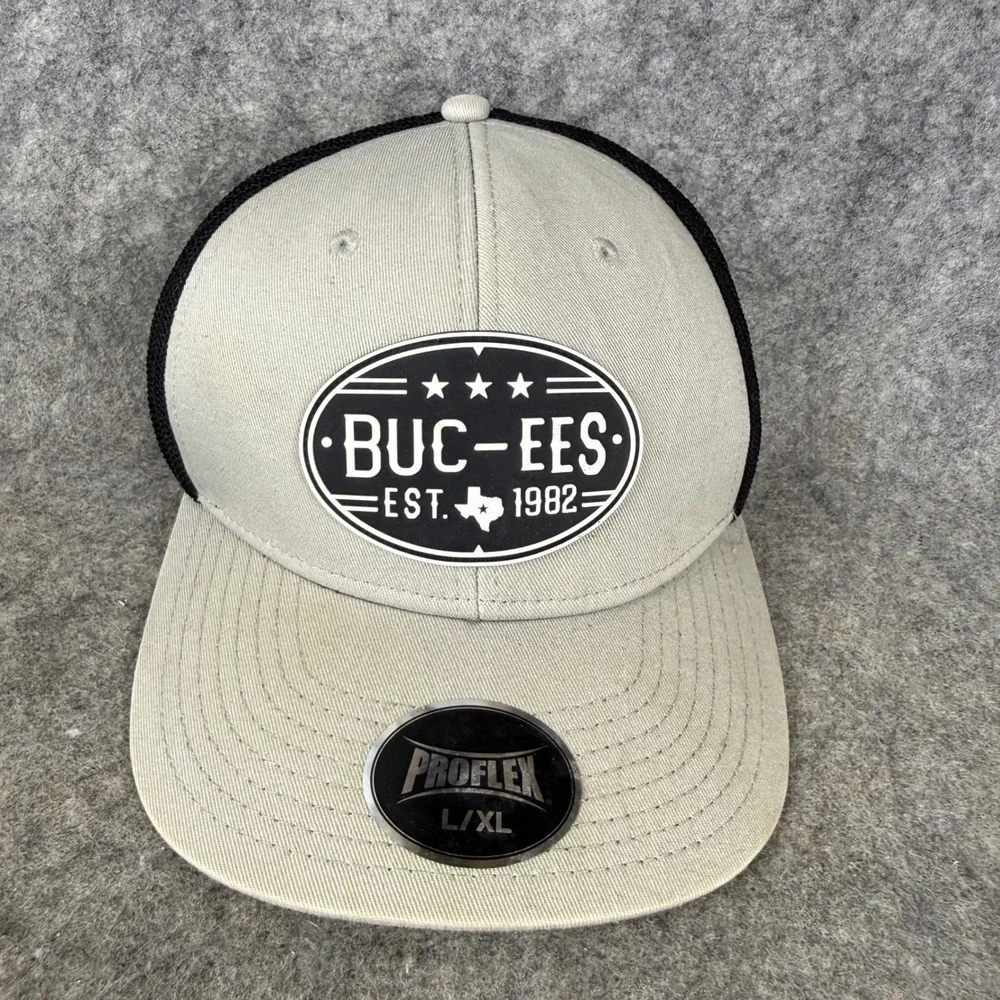 Buc-ees Est 1982 Texas Trucker Hat Proflex Gray Black Mesh Cap L/XL